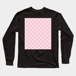 Light Pink and White Quatrefoil Pattern Long Sleeve T-Shirt